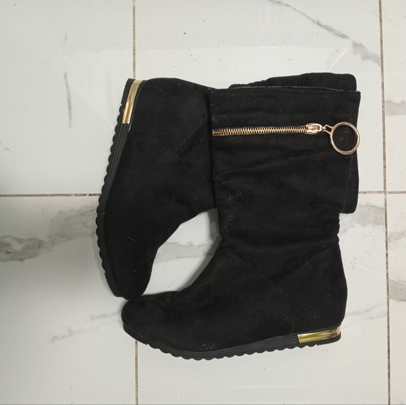 Womens High Cut Suede No Name Brand Boots Size 40 NWOT - Picture 2 of 4